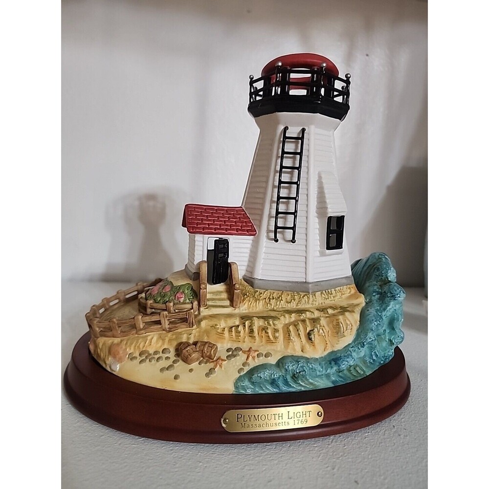 PartyLite Plymouth Lighthouse Tealight Candle Holder P7796
